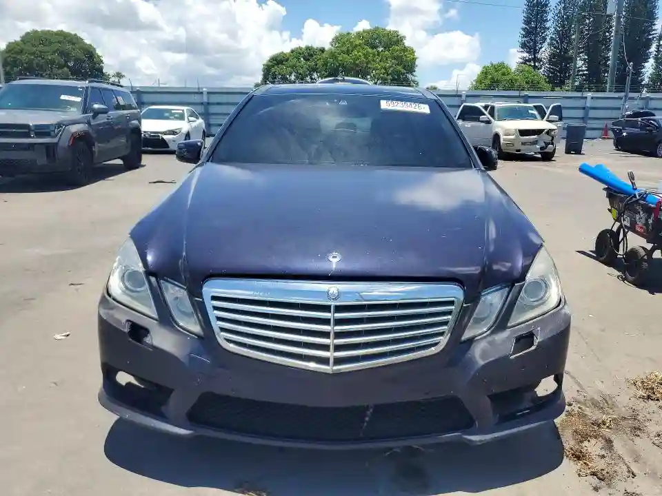 WDDHF8HB2BA355793 2011 MERCEDES-BENZ E-CLASS-4