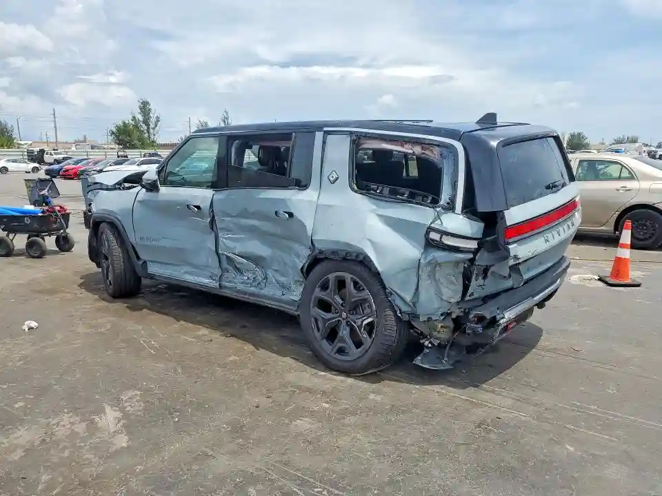 7PDSGBBA9SN054322 2025 RIVIAN RIS-1