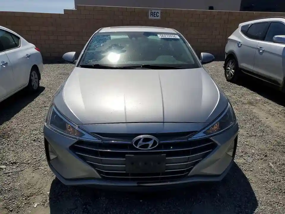 5NPD84LF1LH585955 2020 HYUNDAI ELANTRA-4