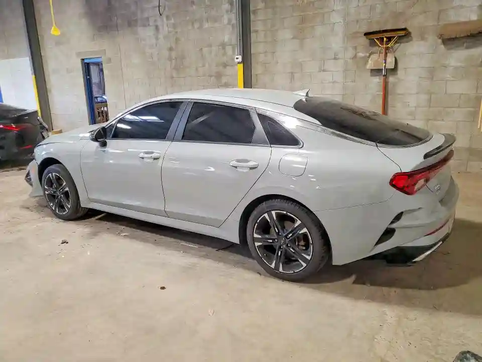 5XXG64J21RG262237 2024 KIA K5-1