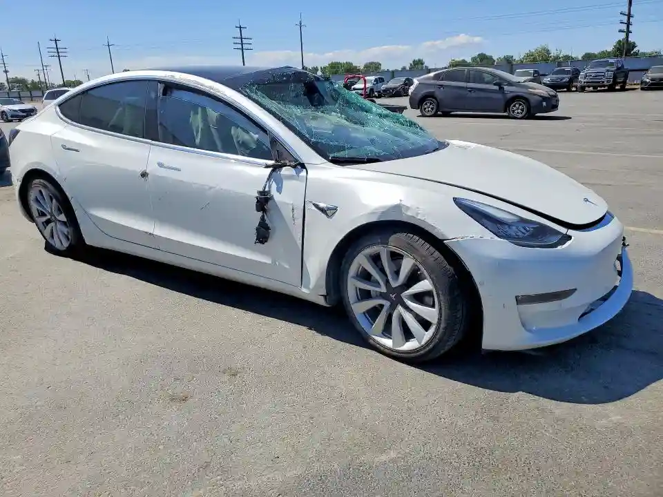 5YJ3E1EC6LF627637 2020 TESLA MODEL 3-3