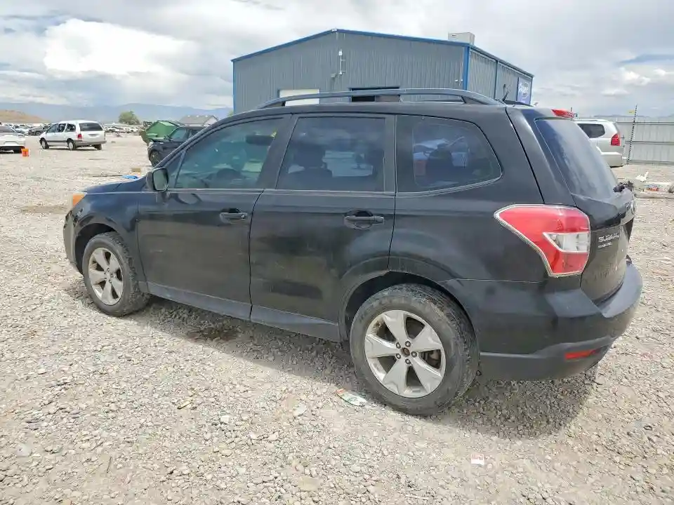 JF2SJABC1FH520030 2015 SUBARU FORESTER-1