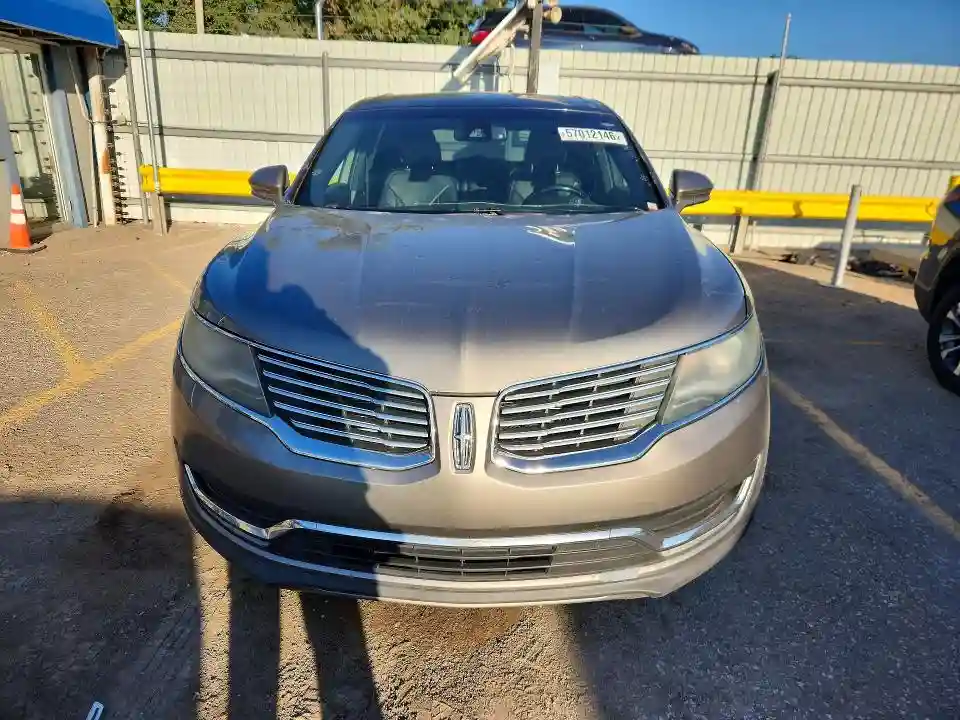 2LMTJ8LR7GBL68185 2016 LINCOLN MKX-4