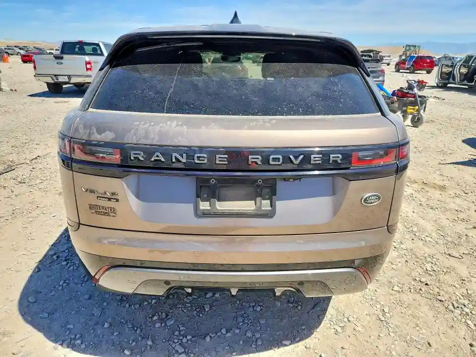 SALYL2RX5JA777784 2018 LAND ROVER RANGEROVER-5