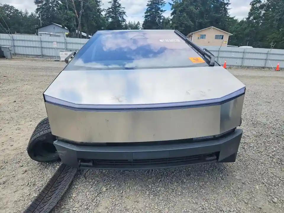 7G2CEHED7SA080047 2025 TESLA CYBERTRUCK-4
