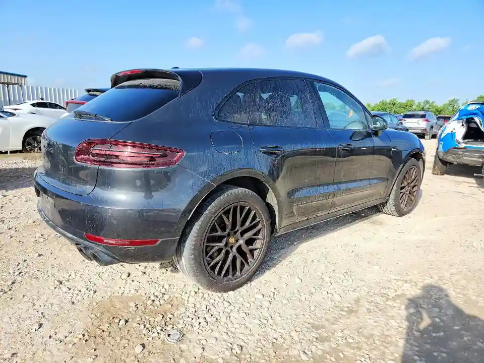 WP1AG2A57JLB60185 2018 PORSCHE MACAN-2