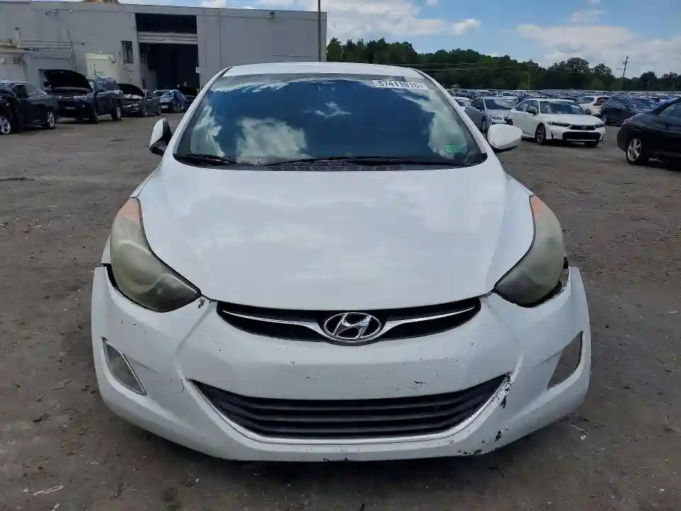 5NPDH4AE1DH452205 2013 HYUNDAI ELANTRA-4