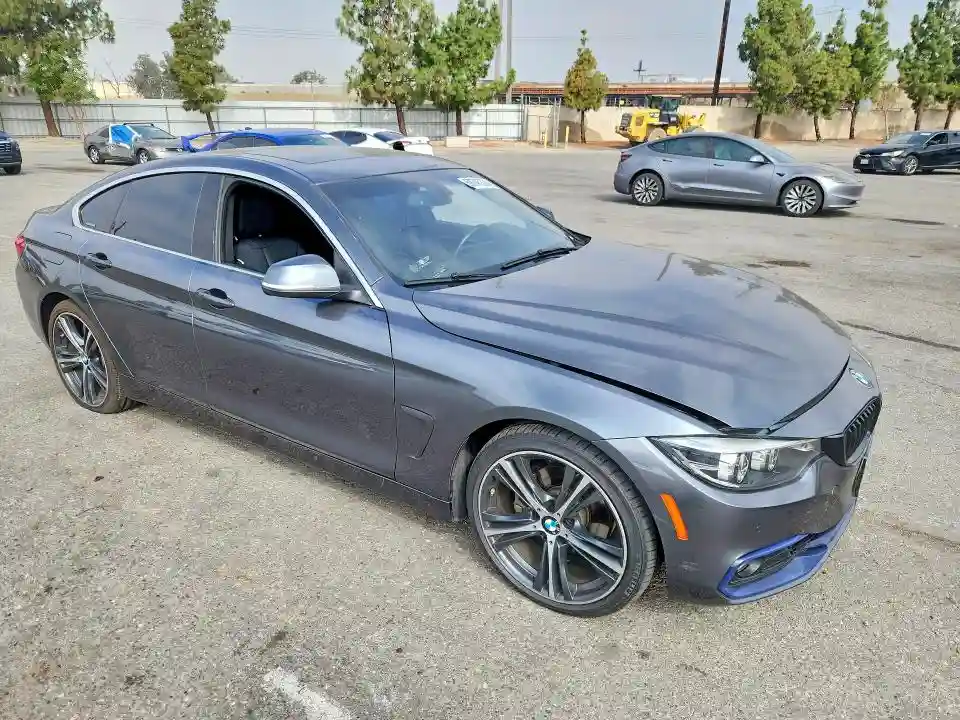 WBA4J1C51JBG78788 2018 BMW 4 SERIES-3