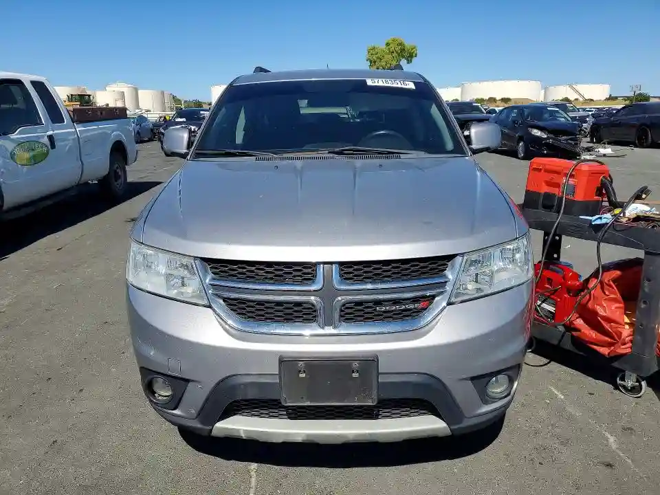 3C4PDCBGXHT533583 2017 DODGE JOURNEY-4