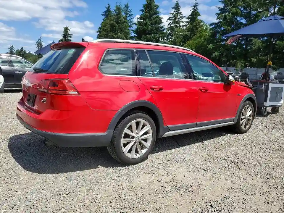 3VWM17AU9HM526920 2017 VOLKSWAGEN GOLF-2