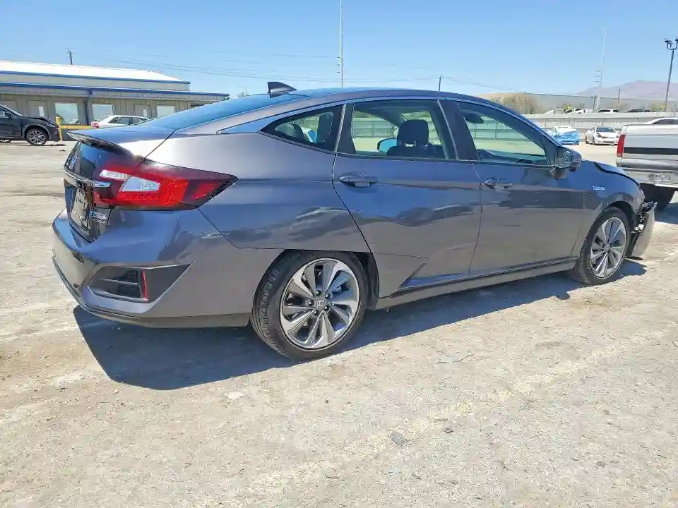 JHMZC5F32JC001372 2018 HONDA CLARITY-2