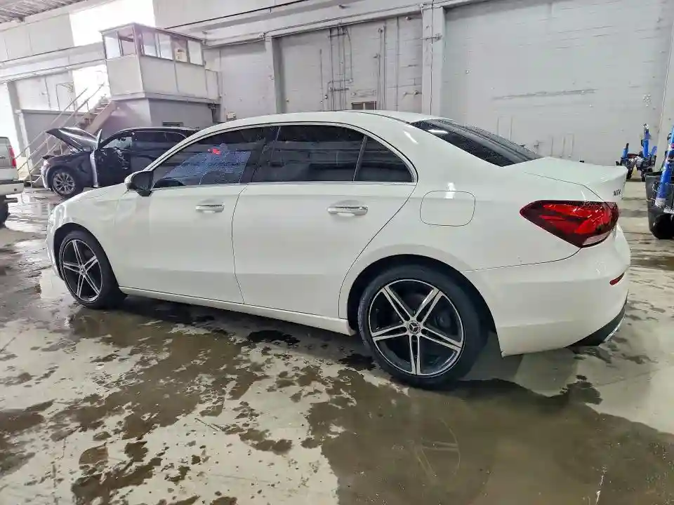 WDD3G4FB0KW000658 2019 MERCEDES-BENZ A-CLASS-1
