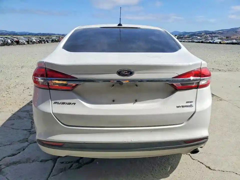 3FA6P0LU8JR133343 2018 FORD FUSION-5