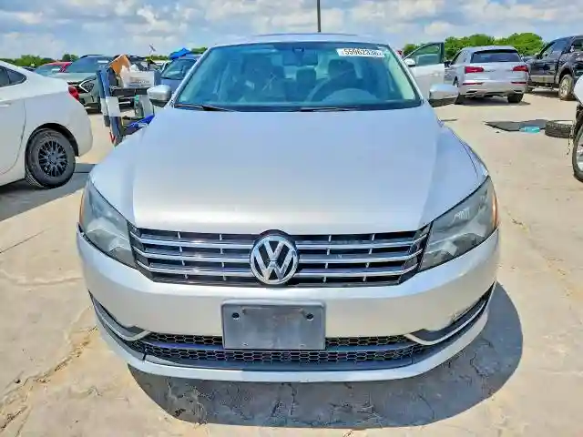 1VWCS7A3XEC018999 2014 VOLKSWAGEN PASSAT-4