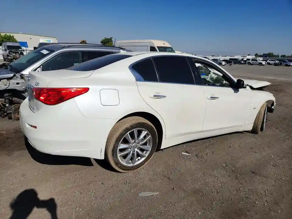 JN1EV7APXHM740044 2017 INFINITI Q50 3.0T P-2