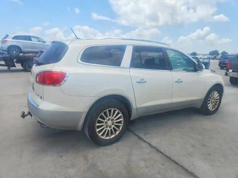 5GAKRBED4BJ410451 2011 BUICK ENCLAVE-2