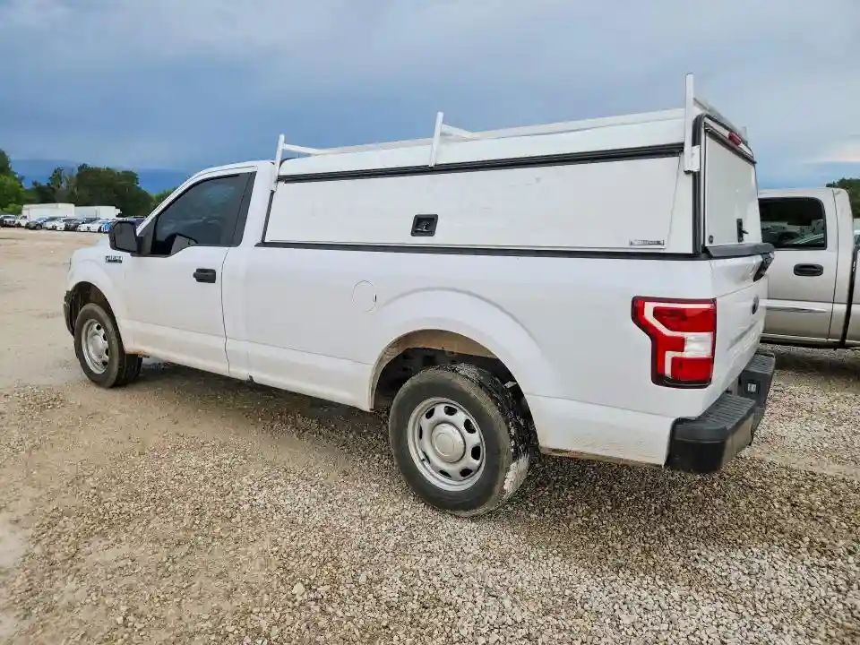 1FTMF1CB7JKF27753 2018 FORD F150-1