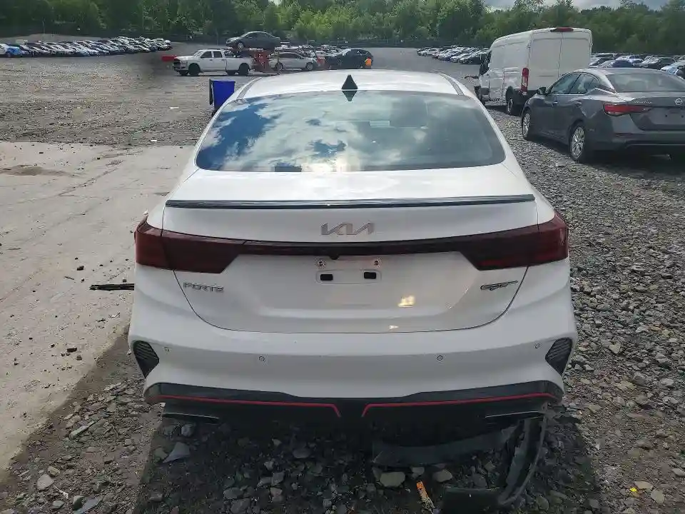 3KPF44AC3PE633253 2023 KIA FORTE-5