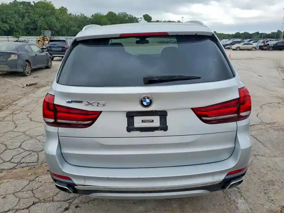 5UXKT0C51G0F74755 2016 BMW X5-5