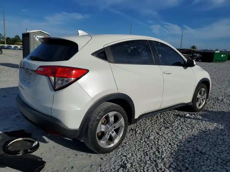 3CZRU5H36NM739685 2022 HONDA HR-V-2