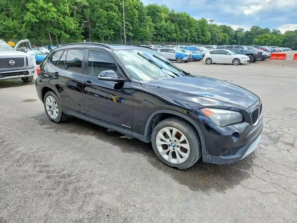 WBAVL1C5XEVY23553 2014 BMW X1-3