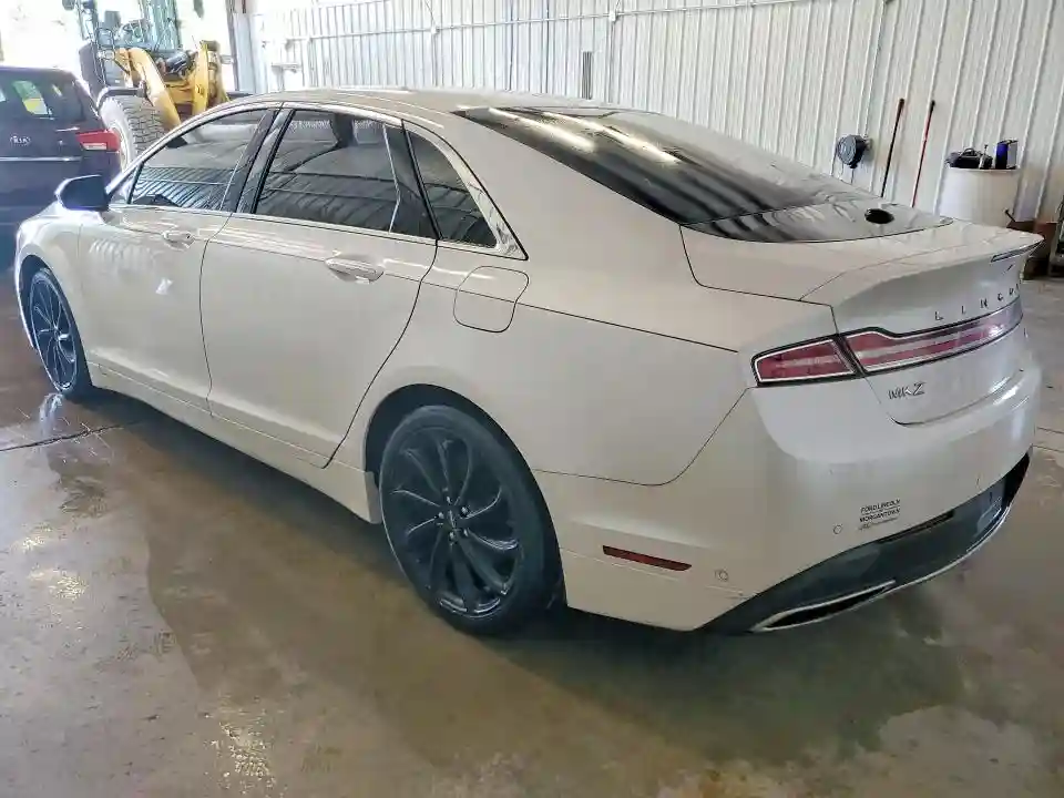 3LN6L5F91LR617105 2020 LINCOLN MKZ-1