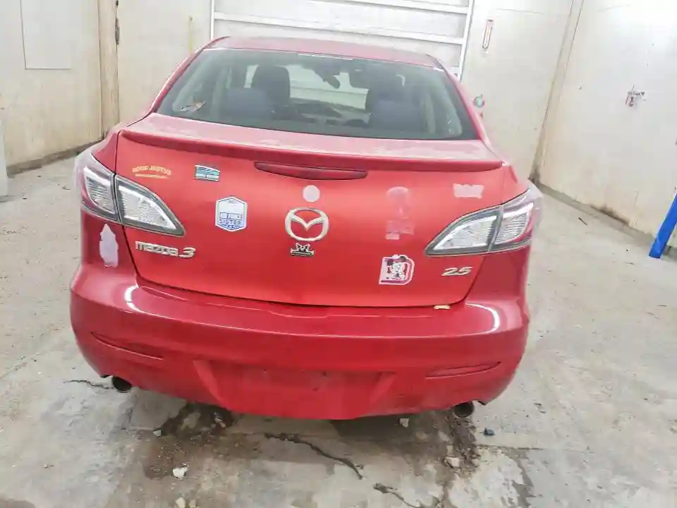 JM1BL1U59B1451386 2011 MAZDA MAZDA3-5