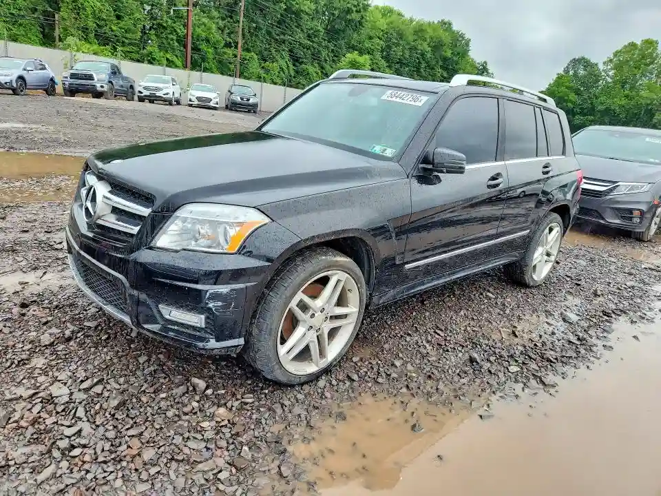 WDCGG8HB7BF527915 2011 MERCEDES-BENZ GLK-CLASS-0