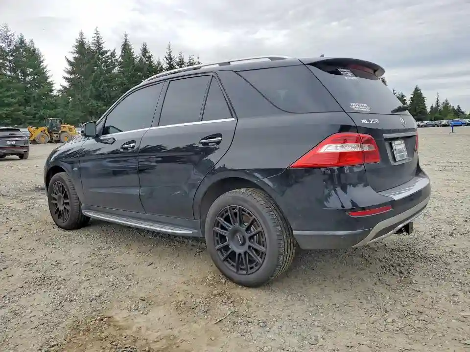 4JGDA5HB0CA063076 2012 MERCEDES-BENZ M-CLASS-1