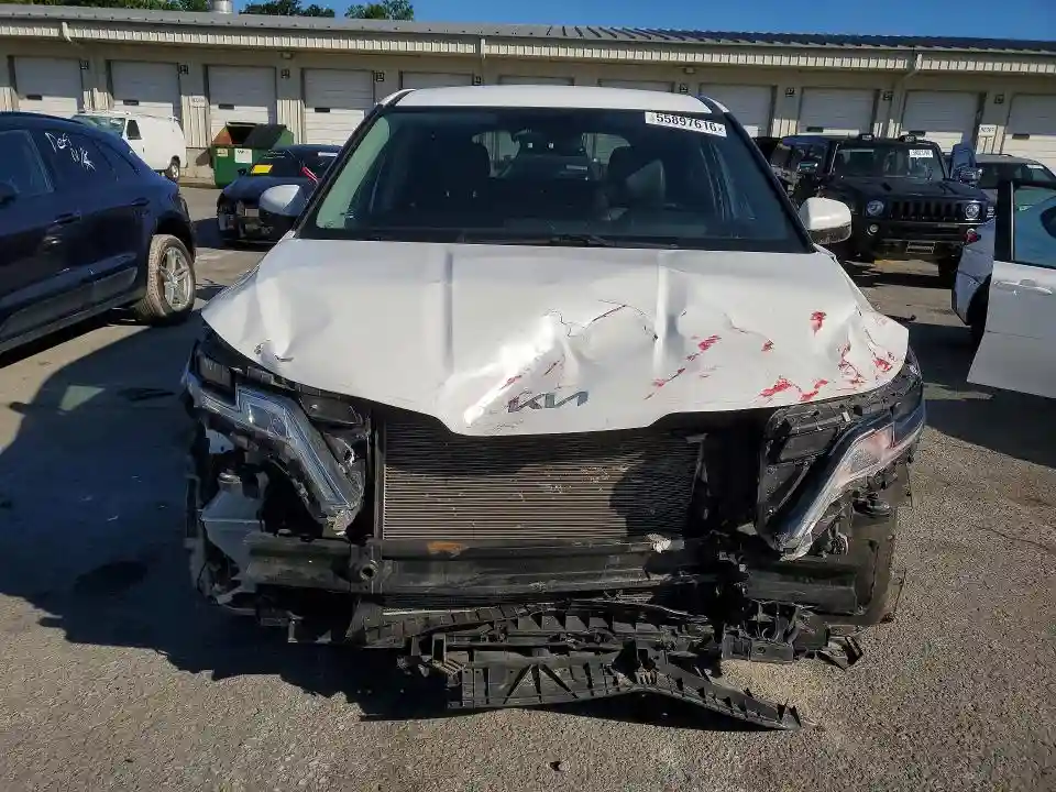 KNDNB4H39P6282989 2023 KIA CARNIVAL L-4