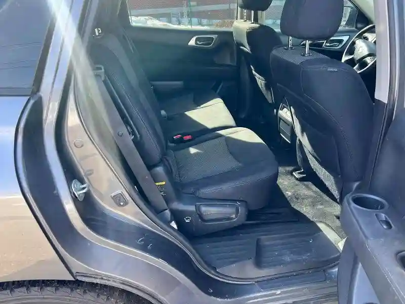 5N1DR2MM2HC664175 2017 NISSAN PATHFINDER-5