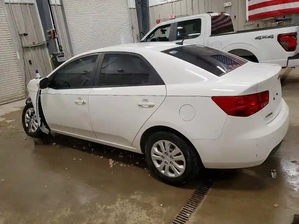 KNAFU4A23A5061849 2010 KIA FORTE-1