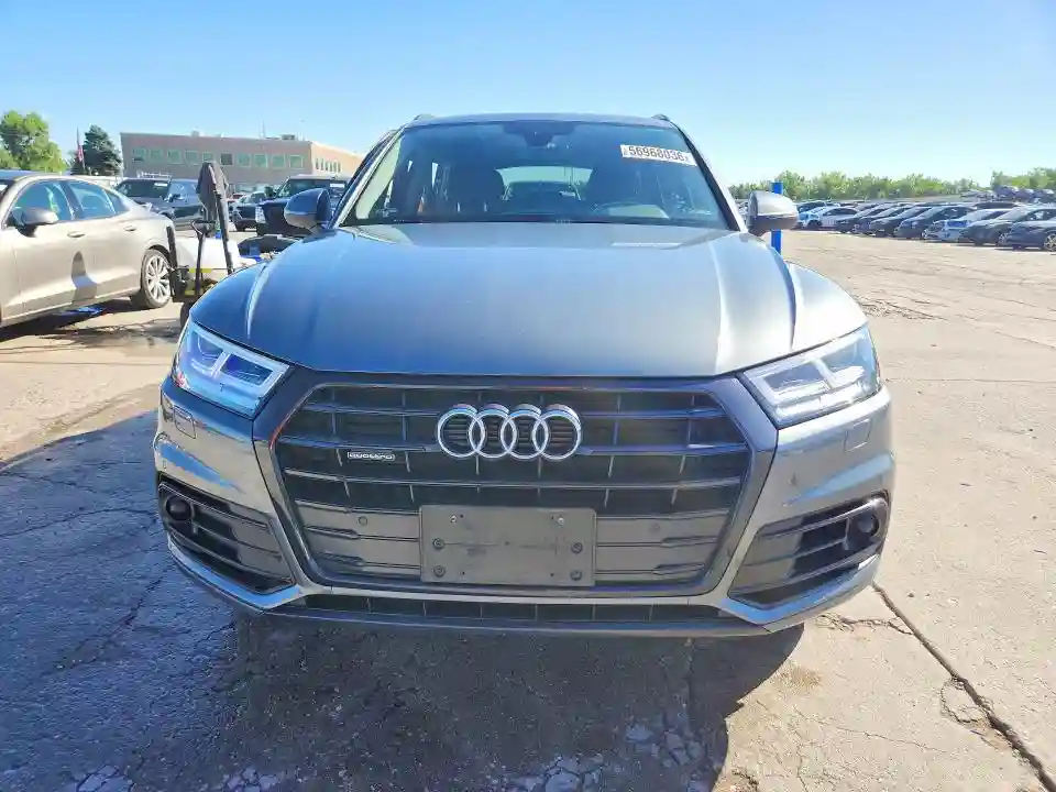 WA1BNAFY3L2066669 2020 AUDI Q5-4