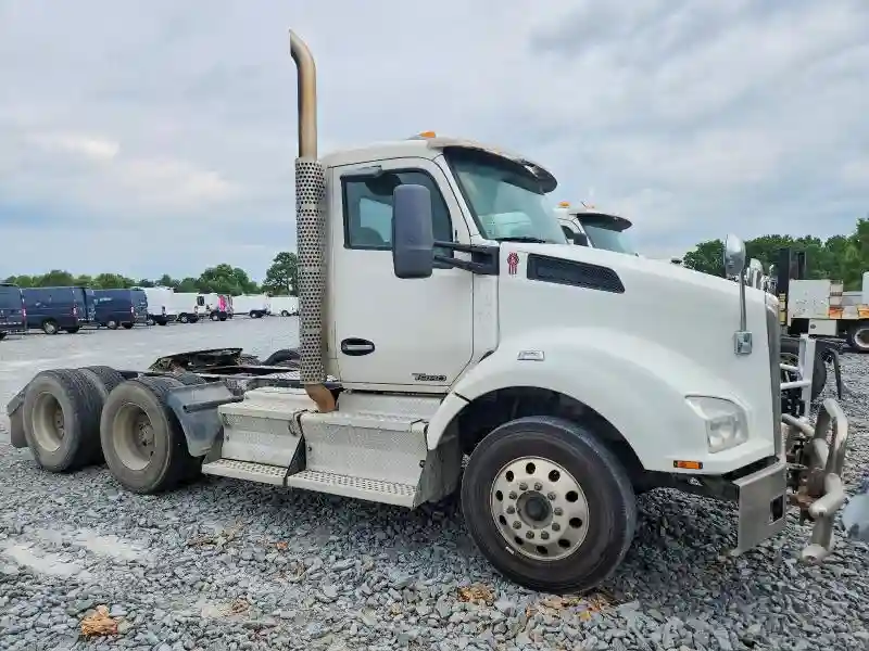 1XKZDP9X8HJ168595 2017 KENWORTH ALL OTHER-0