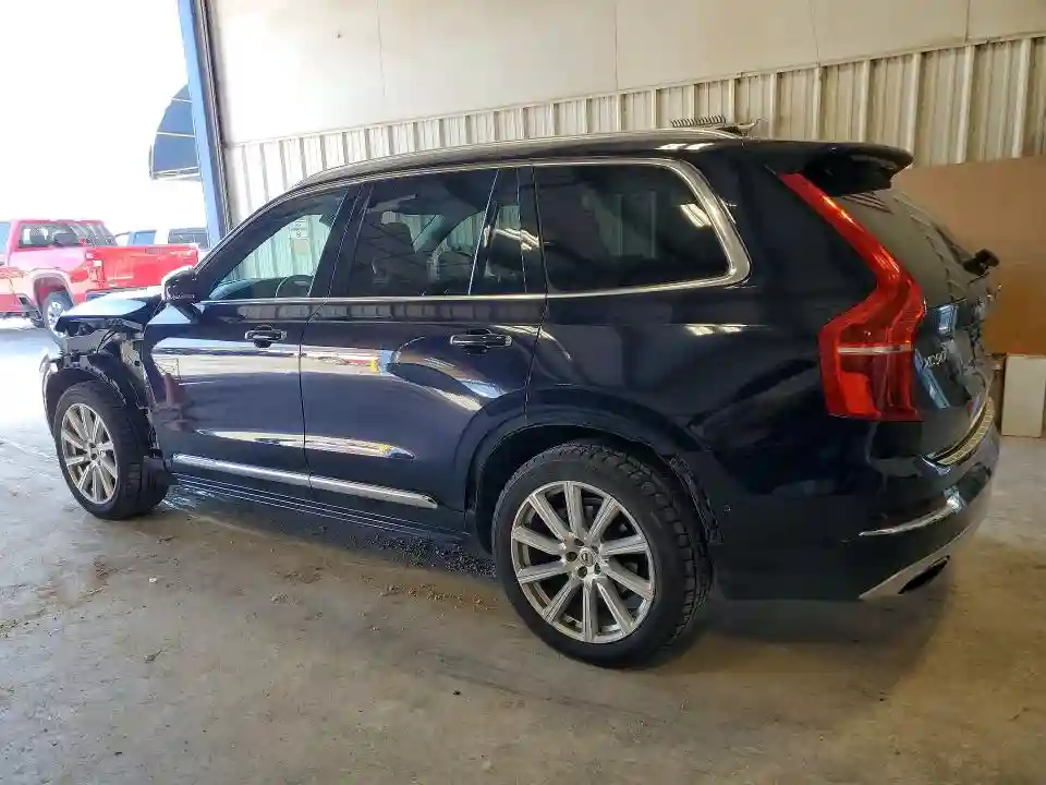 YV4A22PL8H1175450 2017 VOLVO XC90-1