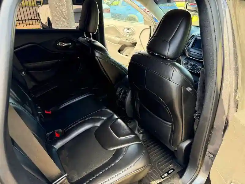1C4PJMLN3KD489614 2019 JEEP GRAND CHEROKEE-5