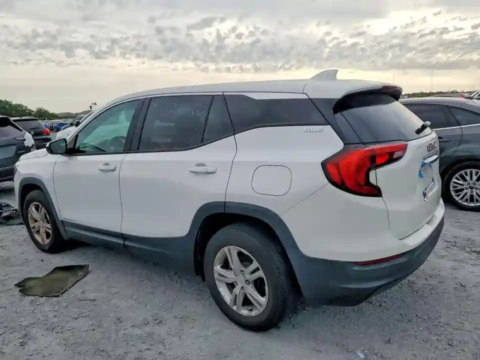 3GKALMEV1JL383060 2018 GMC TERRAIN-1