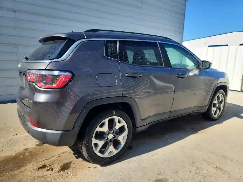 3C4NJCCB4LT152825 2020 JEEP COMPASS-2