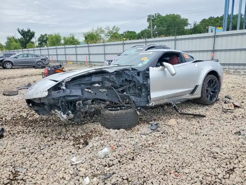 1G1YT2D60H5600576 2017 CHEVROLET CORVETTE-0