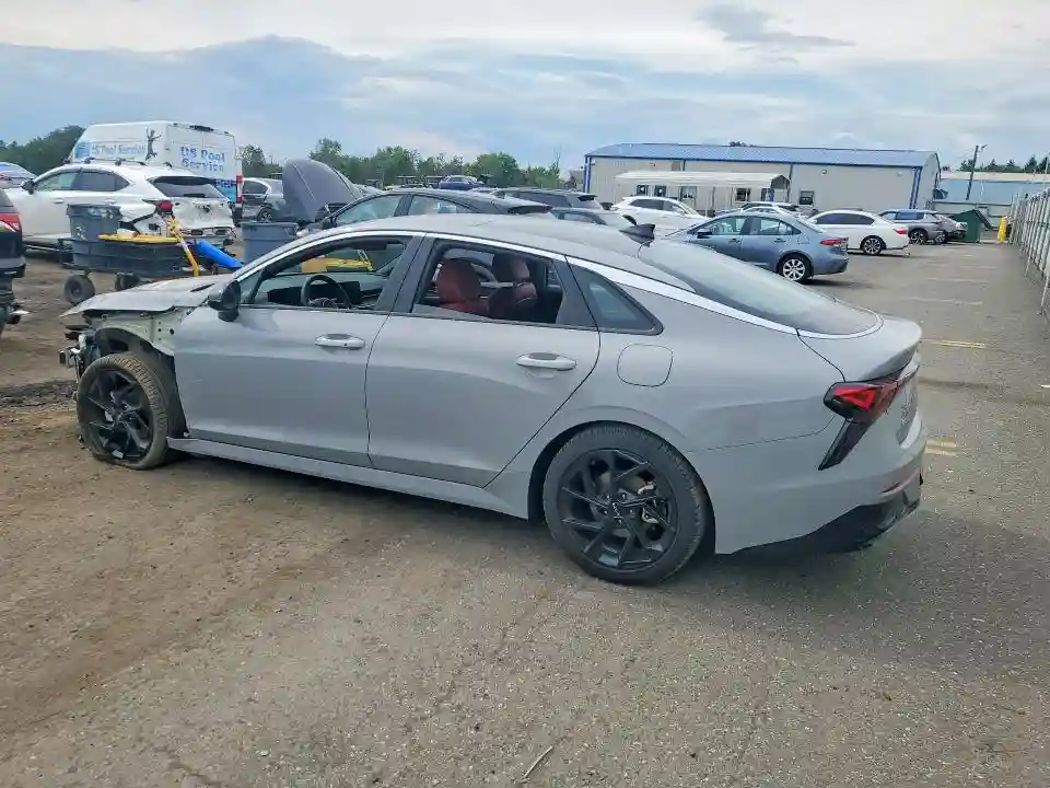 KNAG64J71T5470123 2026 KIA K5-1