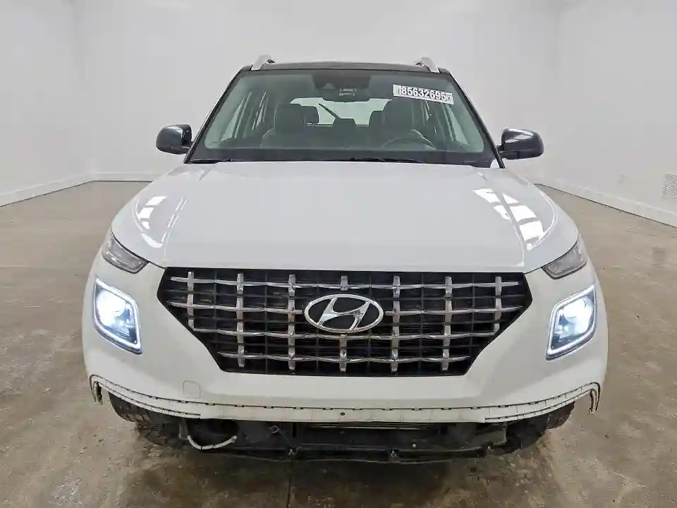 KMHRC8A3XNU172117 2022 HYUNDAI VENUE-4