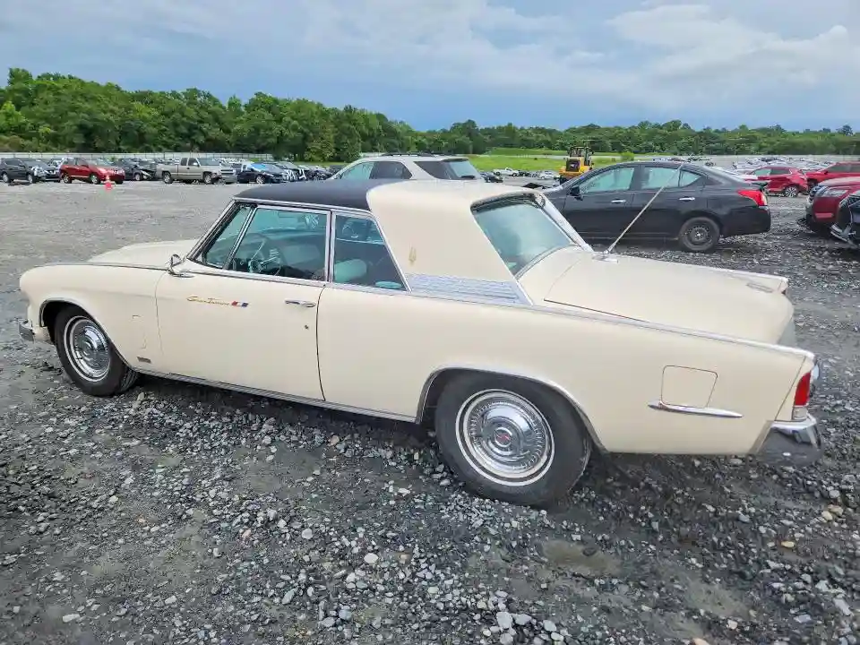63V18429 1963 STUDEBAKER GRAN TURIS-1