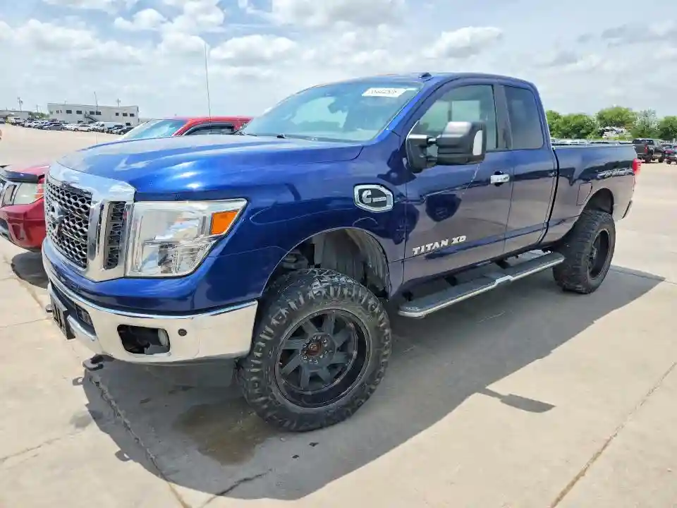 1N6BA1C44HN560982 2017 NISSAN TITAN-0
