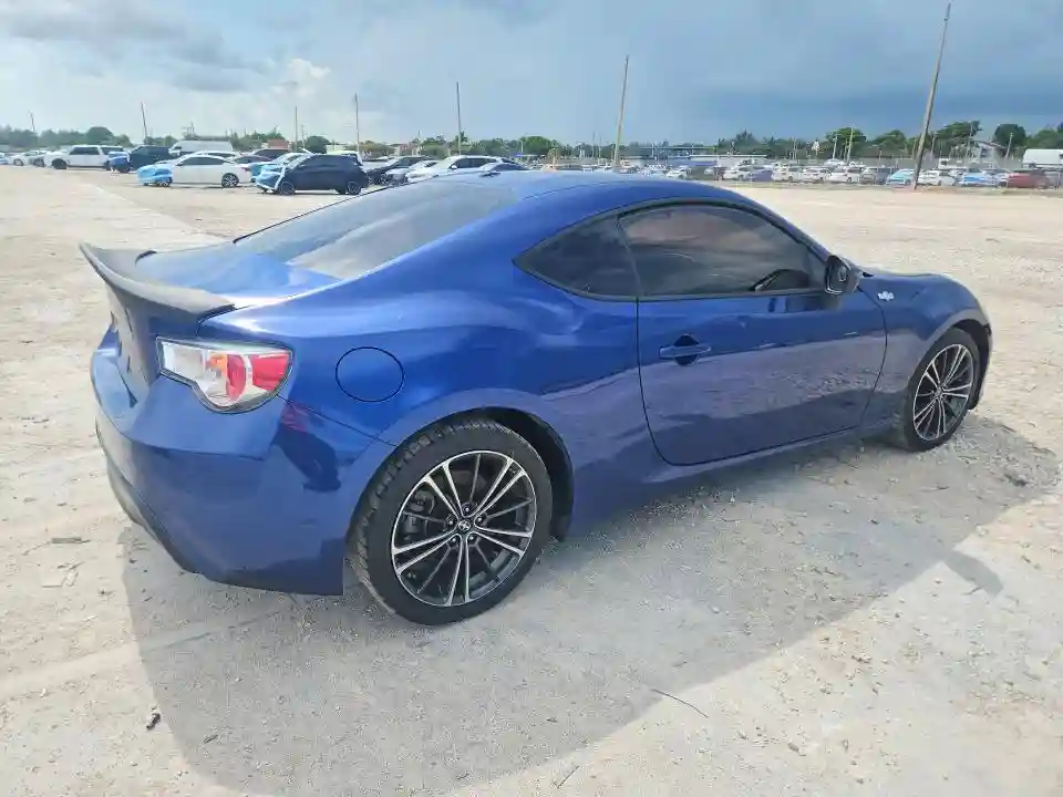 JF1ZNAA15D2732260 2013 SCION FRS-2