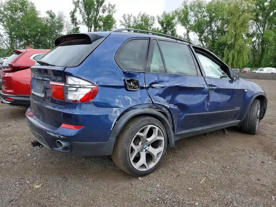 5UXZV4C57D0E13077 2013 BMW X5-2