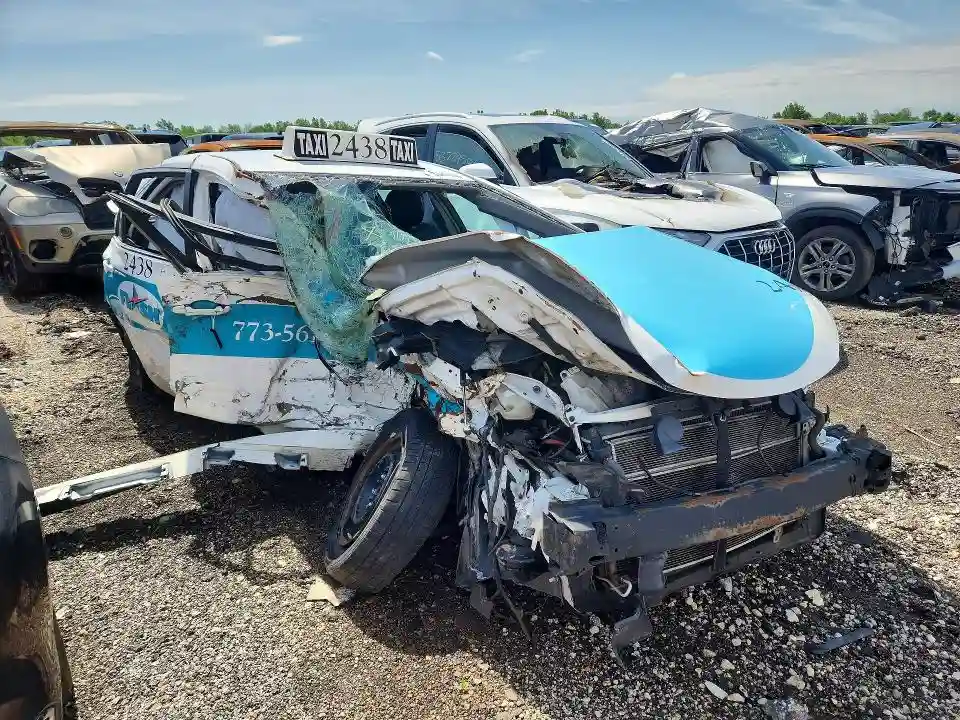 4T1BD1FKXGU185393 2016 TOYOTA CAMRY SOLA-3