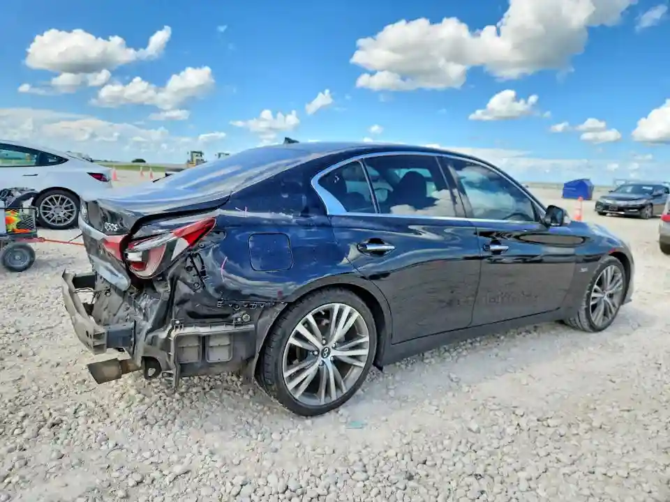 JN1EV7AP6JM363296 2018 INFINITI Q50-2