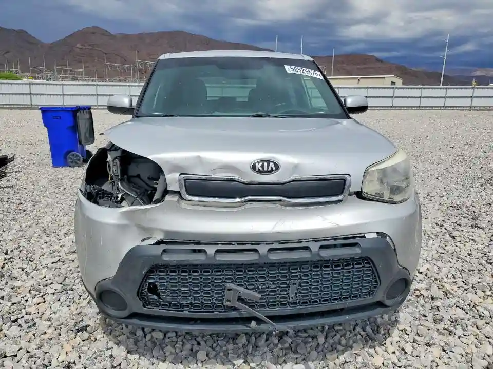 KNDJN2A20G7846616 2016 KIA SOUL-4
