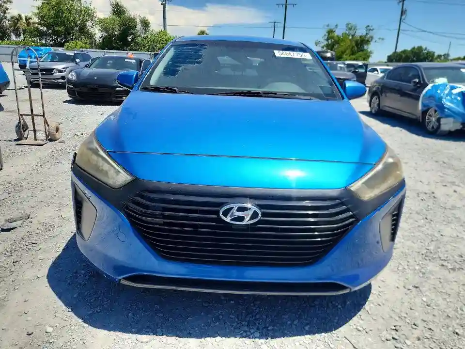 KMHC65LC2HU023746 2017 HYUNDAI IONIQ-4