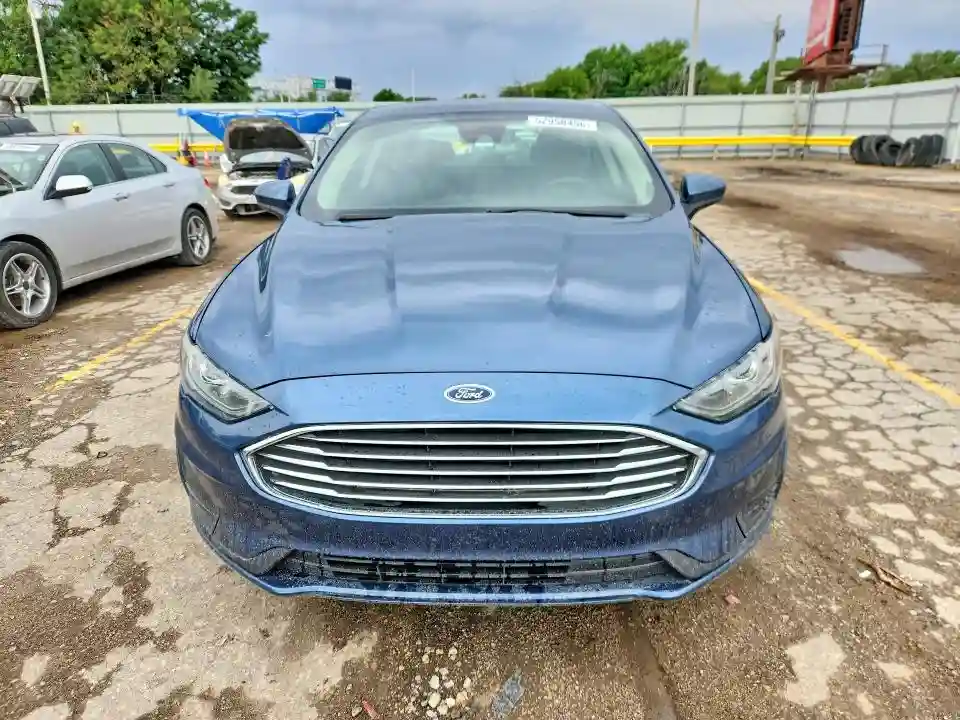 3FA6P0LU3KR130884 2019 FORD FUSION-4